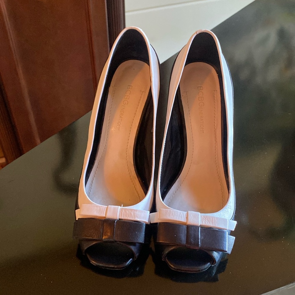BCBGeneration black-and-white high heel open toe dress shoes